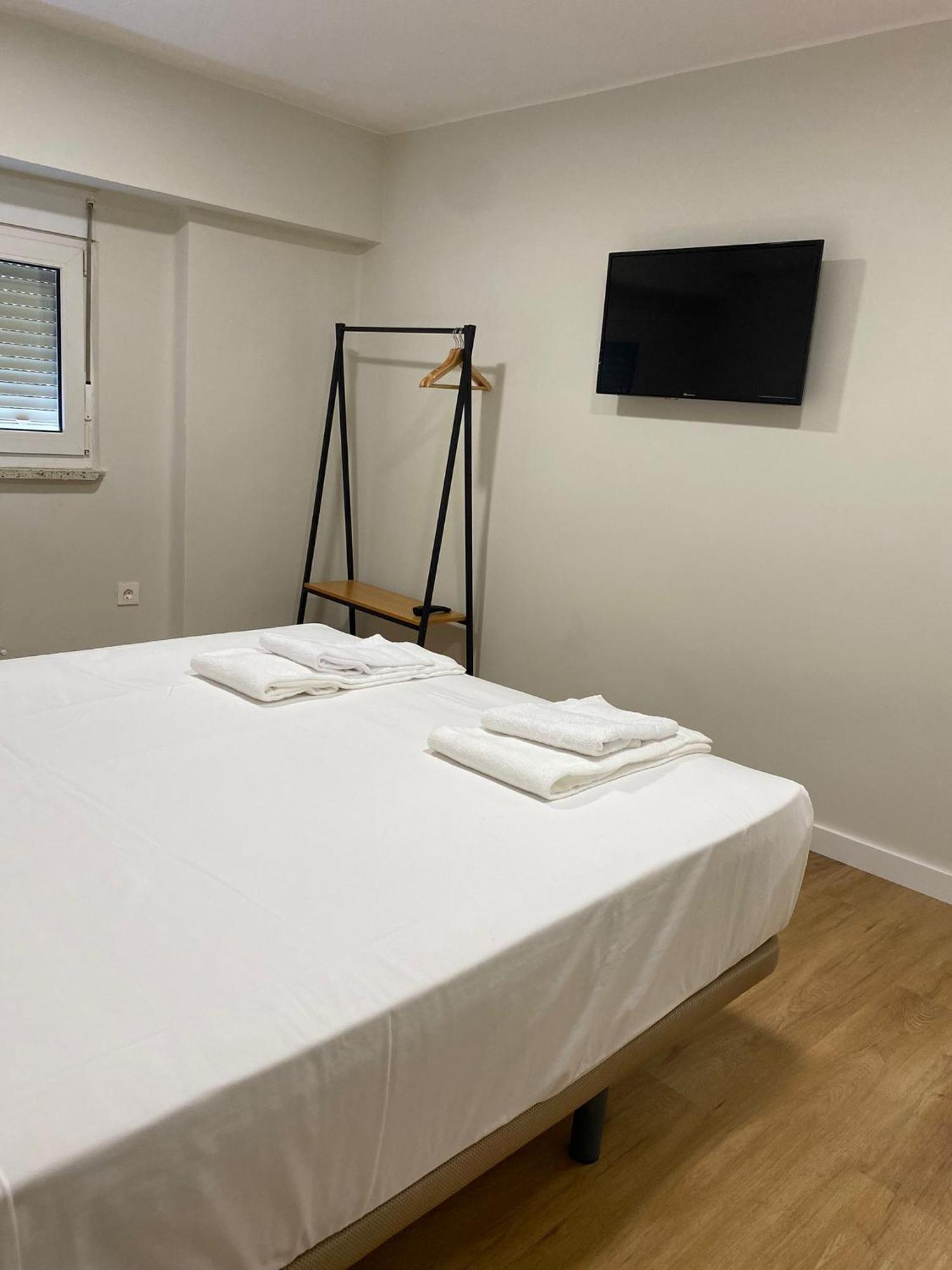 Hostal Mindanao Salamanca Esterno foto