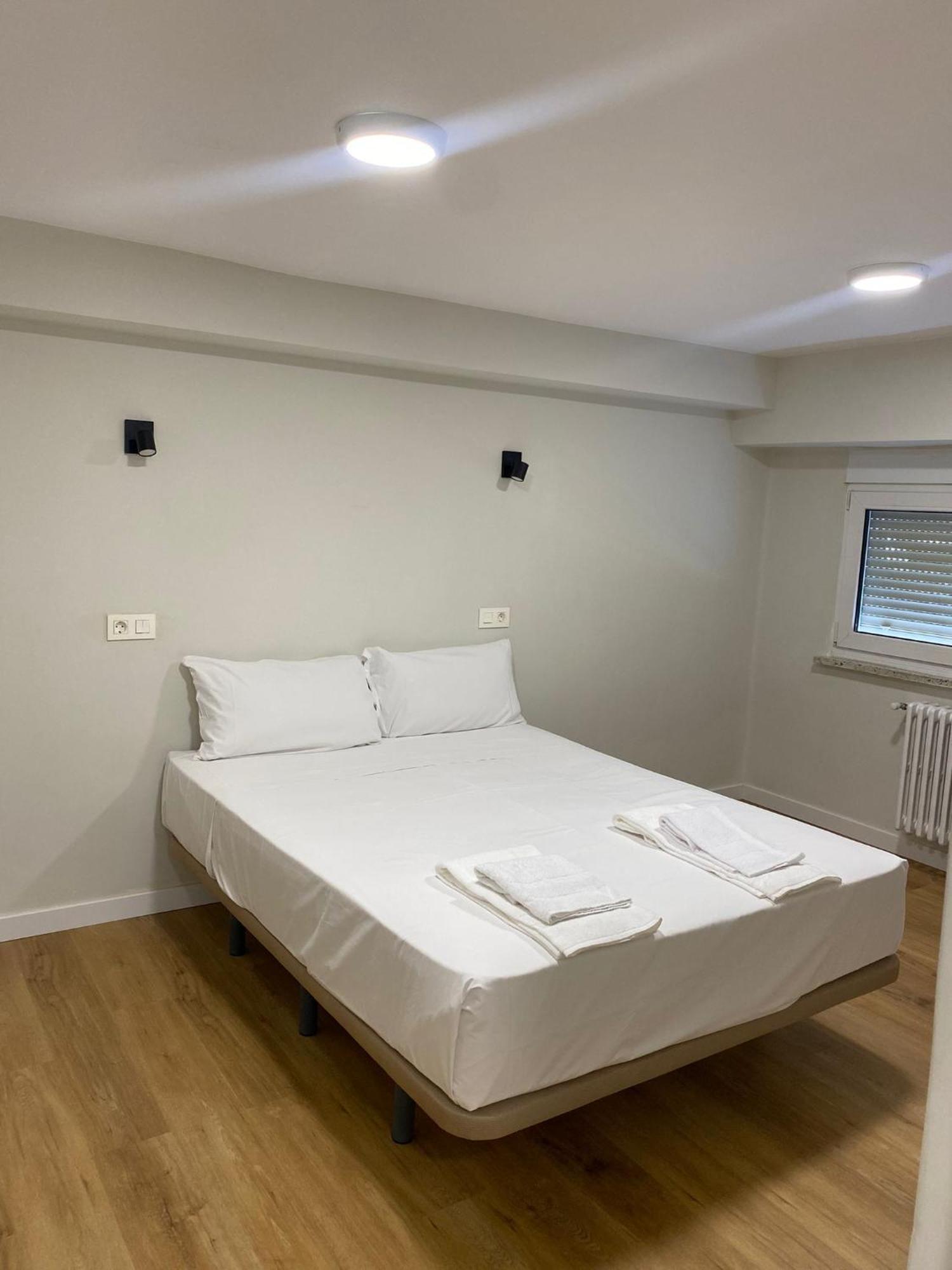 Hostal Mindanao Salamanca Esterno foto