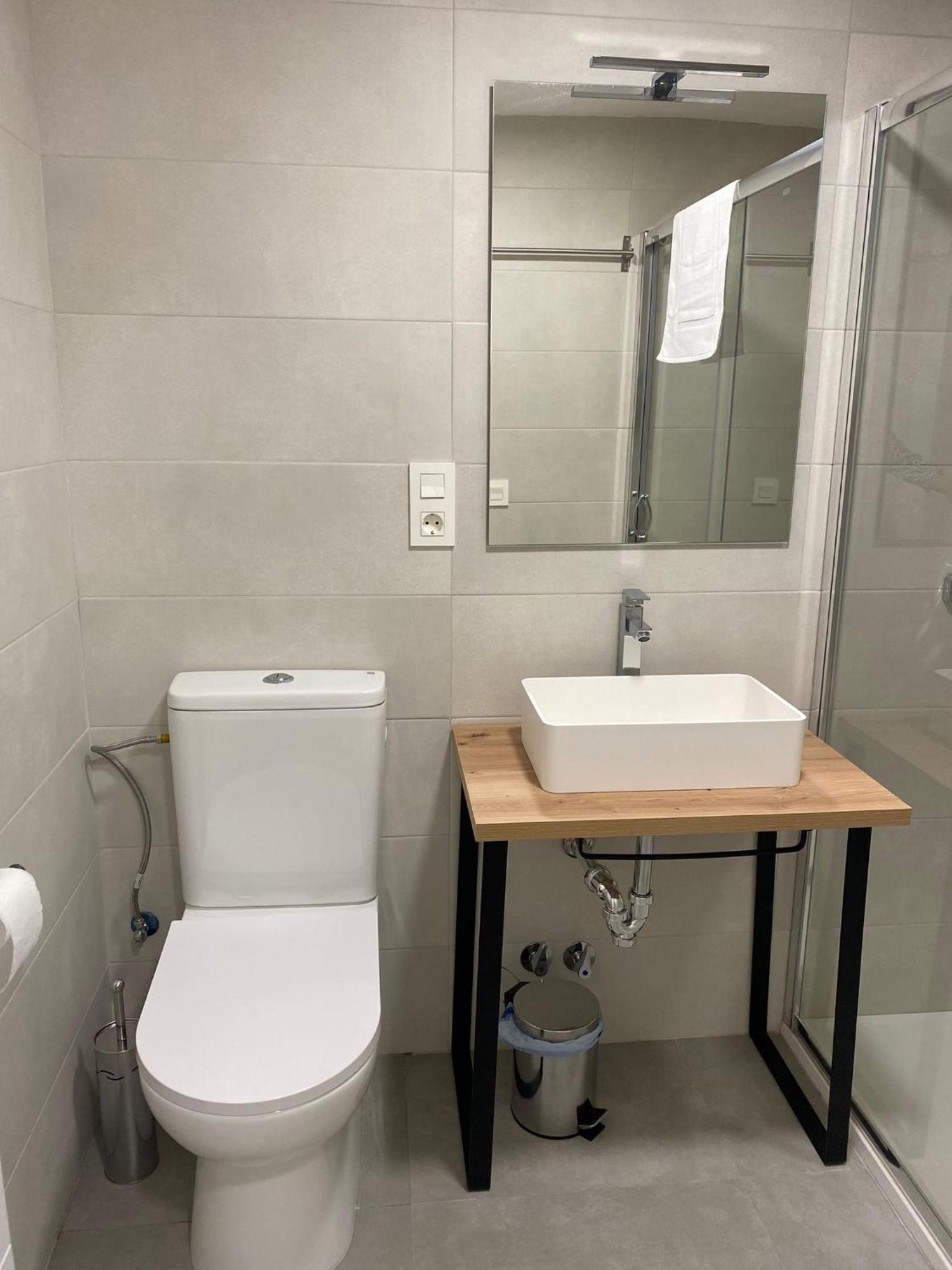 Hostal Mindanao Salamanca Esterno foto