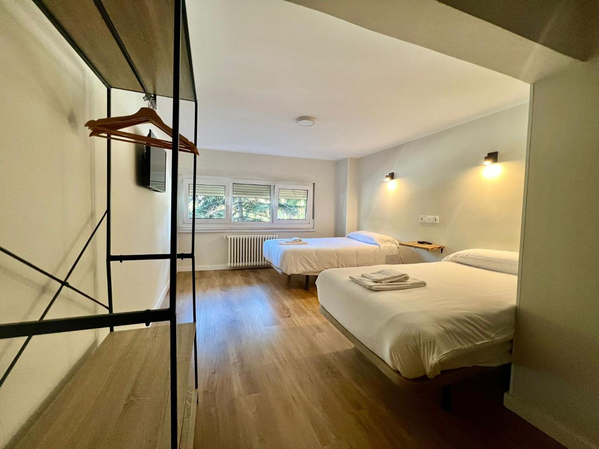 Hostal Mindanao Salamanca Esterno foto