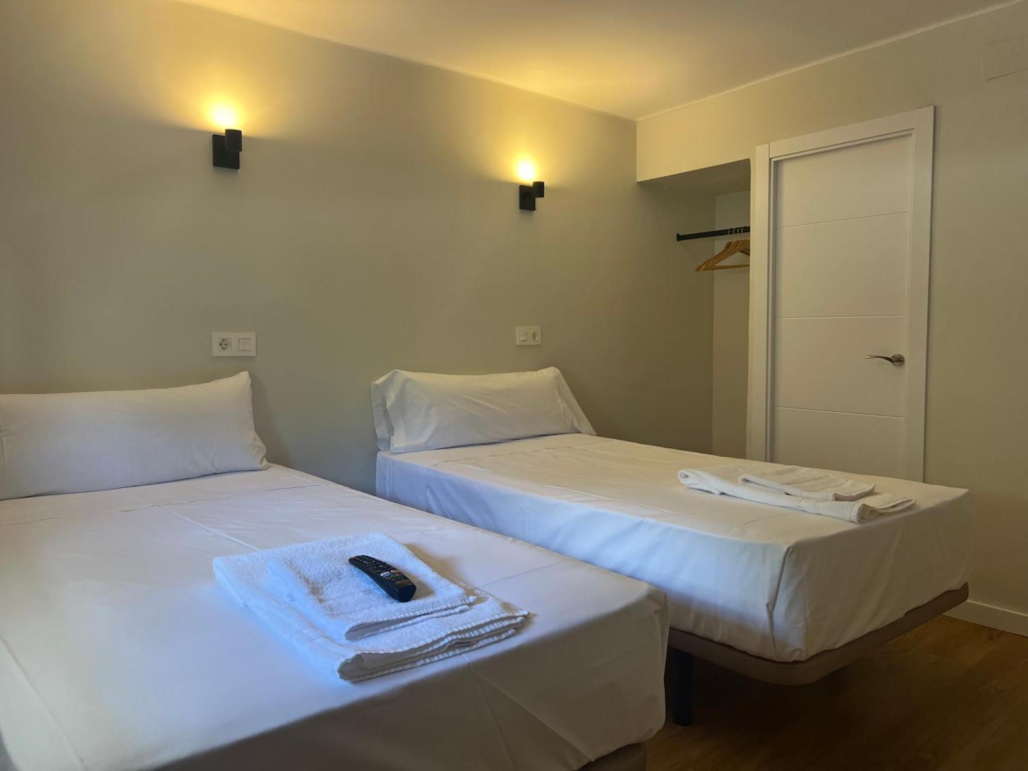 Hostal Mindanao Salamanca Esterno foto