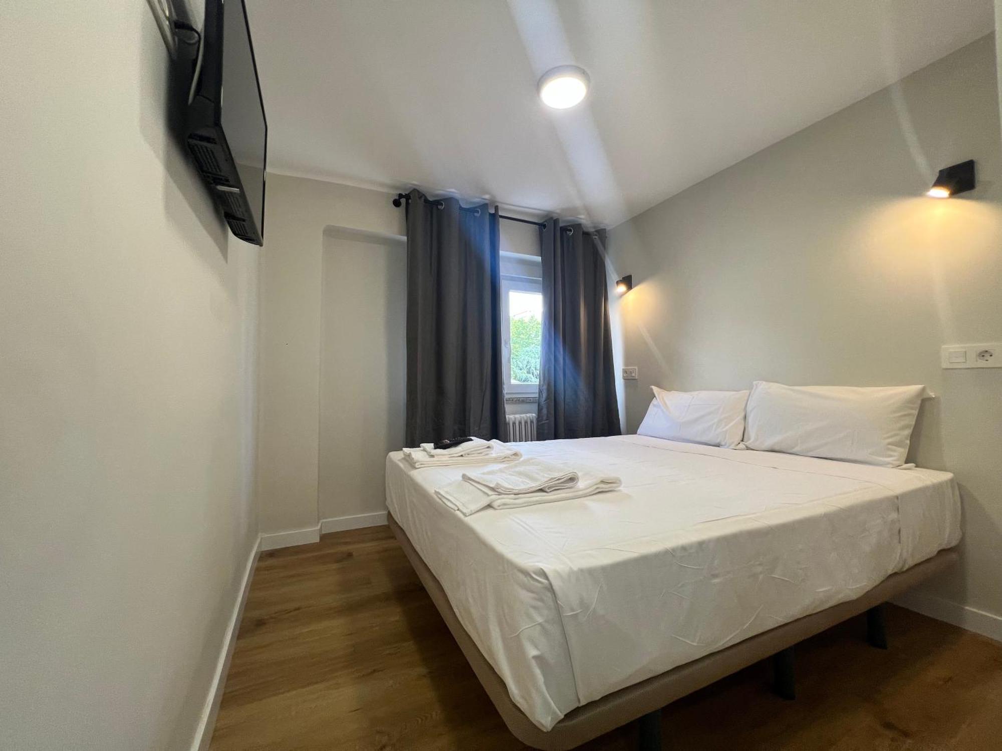 Hostal Mindanao Salamanca Esterno foto