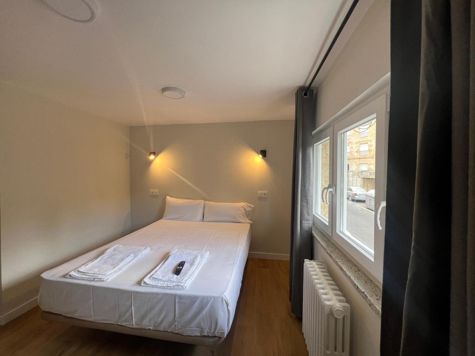 Hostal Mindanao Salamanca Esterno foto